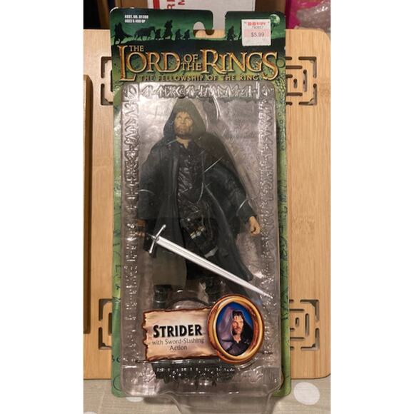 Vintage Y2K Toy Biz LOTR Fellowship of the Ring Strider Figure NRFB (2003) - Picture 1 of 3
